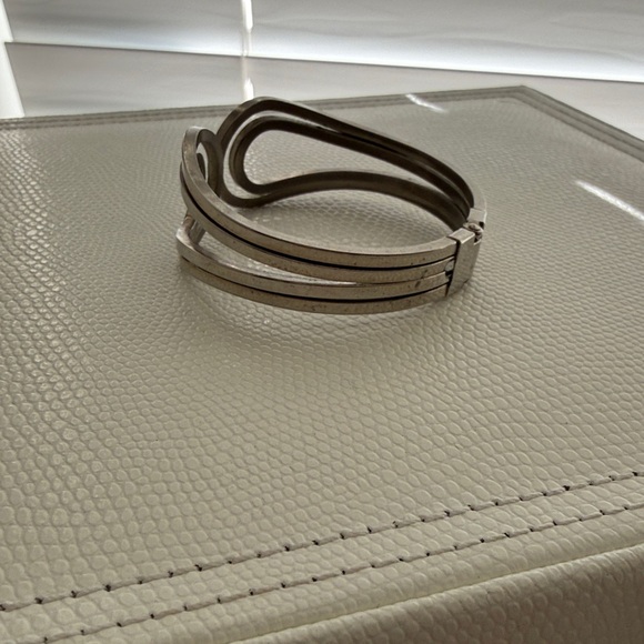 Silver Open Wave Cuff Bracelet - Women Jewelry - Picture 3 of 4